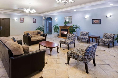 Days Inn by Wyndham Batavia Darien Lake Theme Park image 10